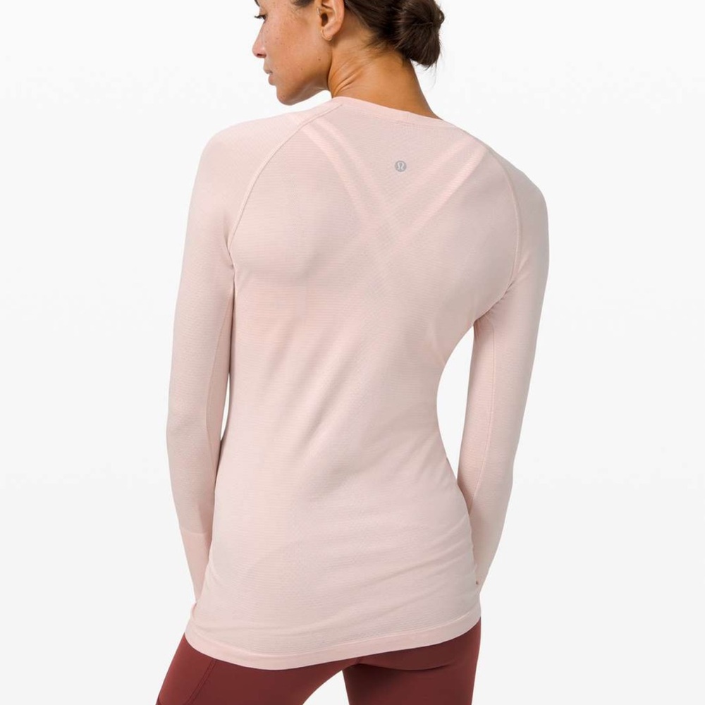 Lululemon Swiftly Tech Long Sleeve Crew size 8